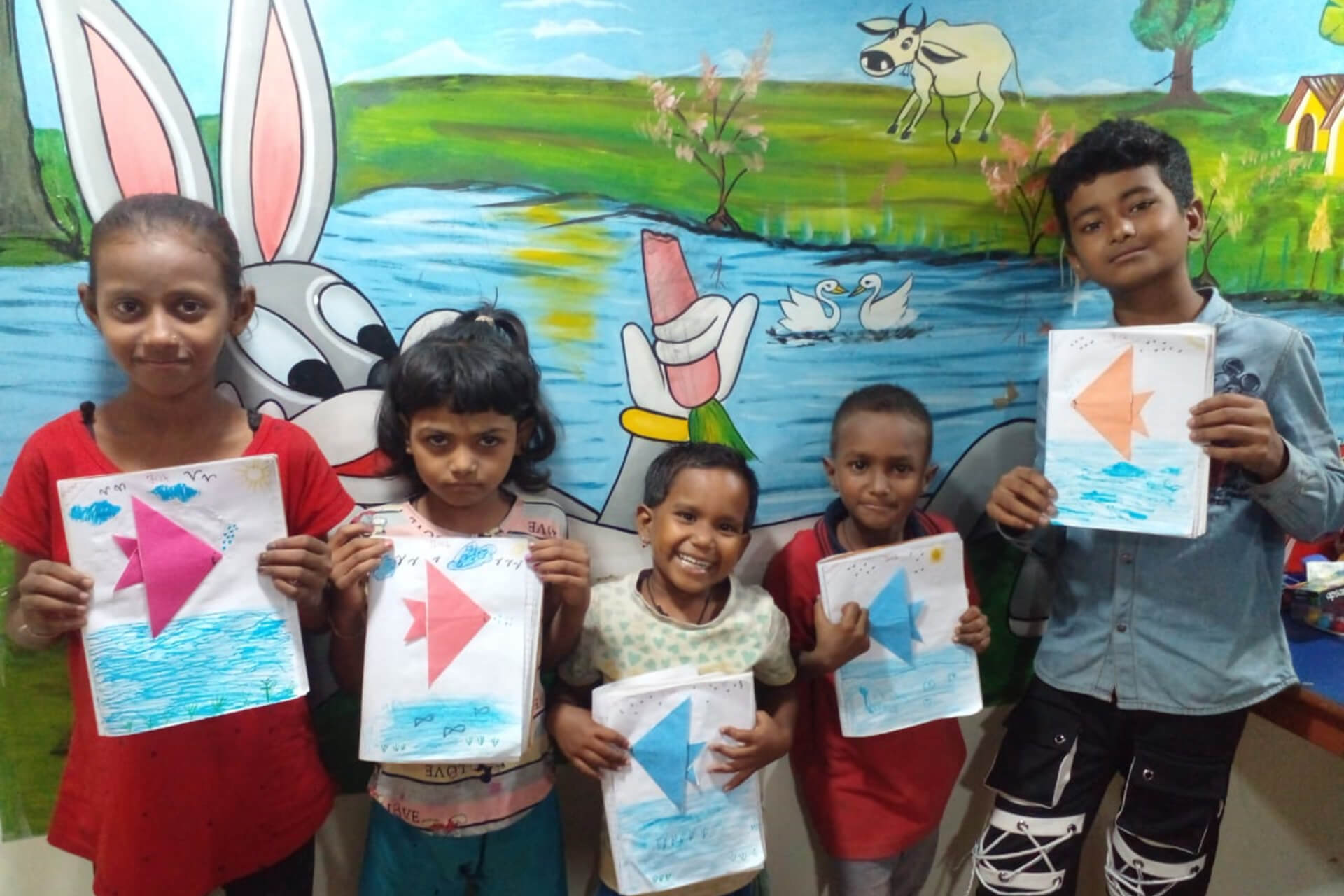 Colouring the Dreams – Art Session at Sapno Ki Udaan